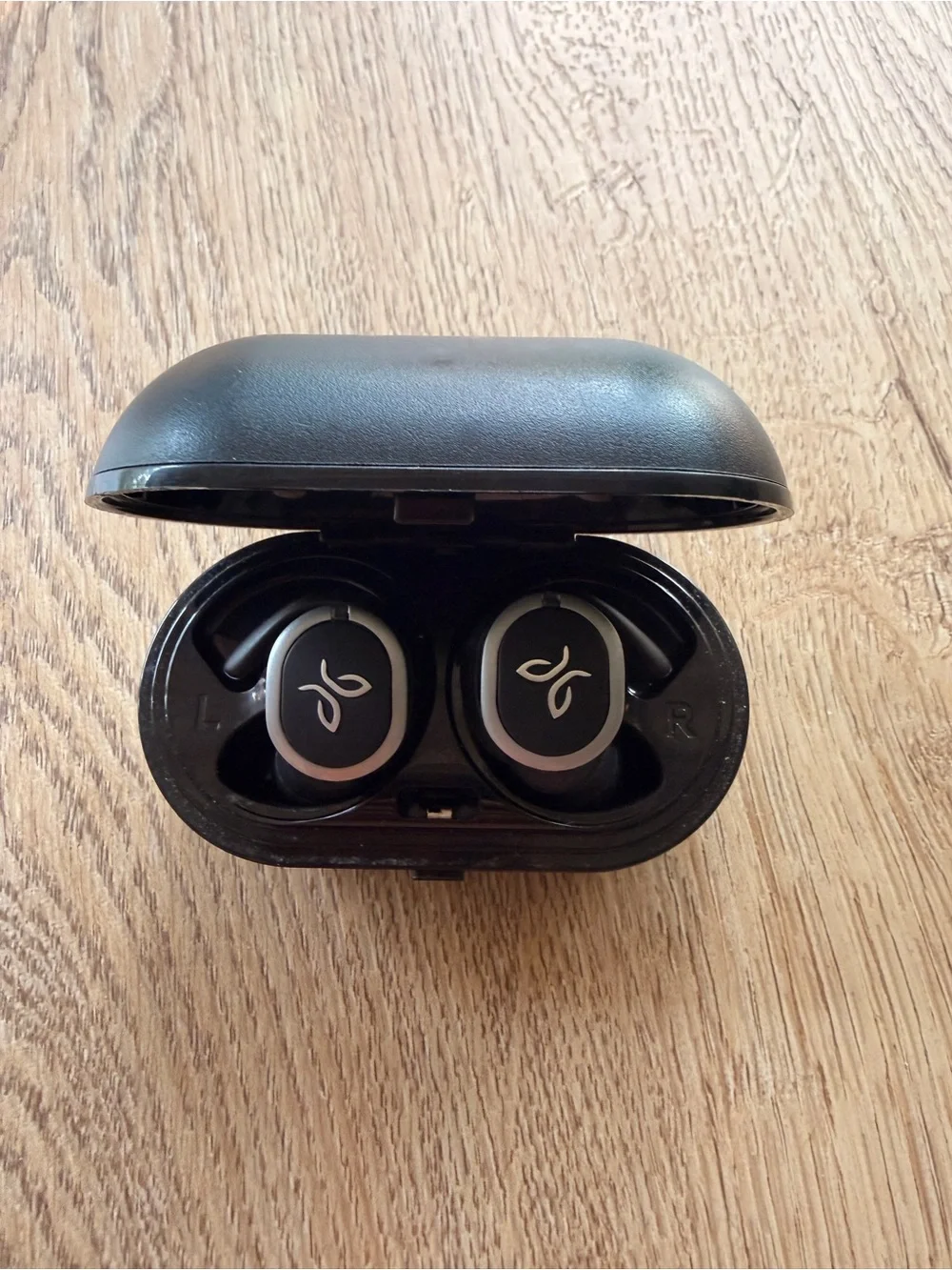 Jaybird Run True Wireless Earbuds with Charging Case